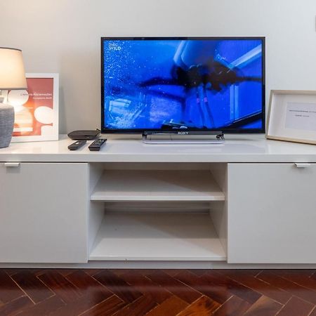 Casa Do Largo - Cozy Apartment In The City Center & With Ac Лиссабон Экстерьер фото