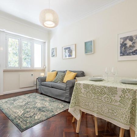 Casa Do Largo - Cozy Apartment In The City Center & With Ac Лиссабон Экстерьер фото