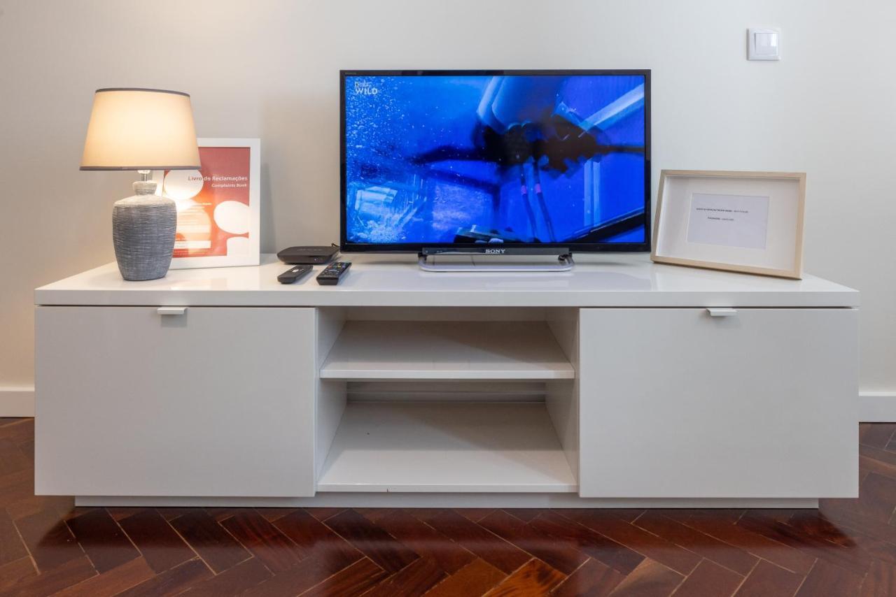 Casa Do Largo - Cozy Apartment In The City Center & With Ac Лиссабон Экстерьер фото